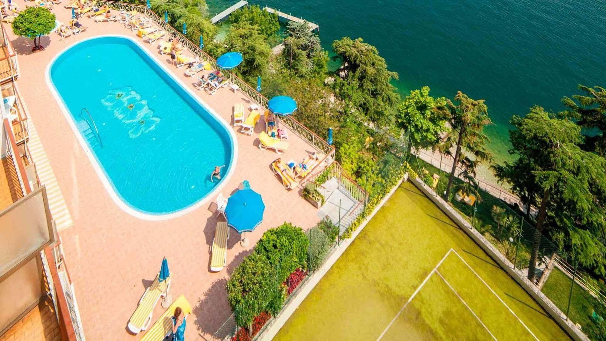 Eala My Lakeside Dream - Adults Friendly Limone sul Garda Exterior foto